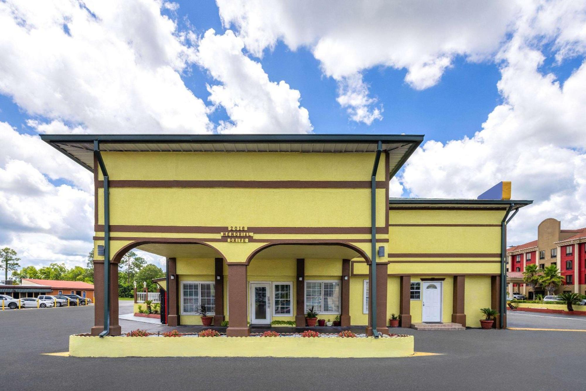 Days Inn By Wyndham Waycross Exteriér fotografie